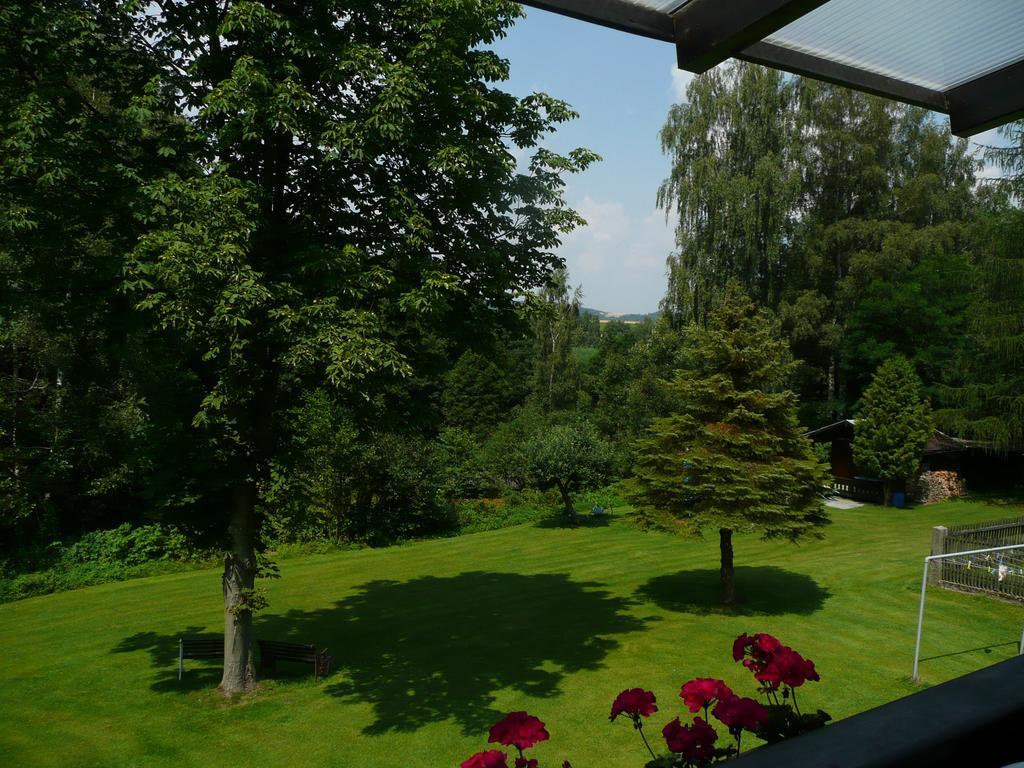 Landhaus Am Forst บาดอเล็กซานเดอร์สบาด ภายนอก รูปภาพ